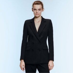 NWOT Zara Double Breasted Houndstooth Texture Blazer (size M)